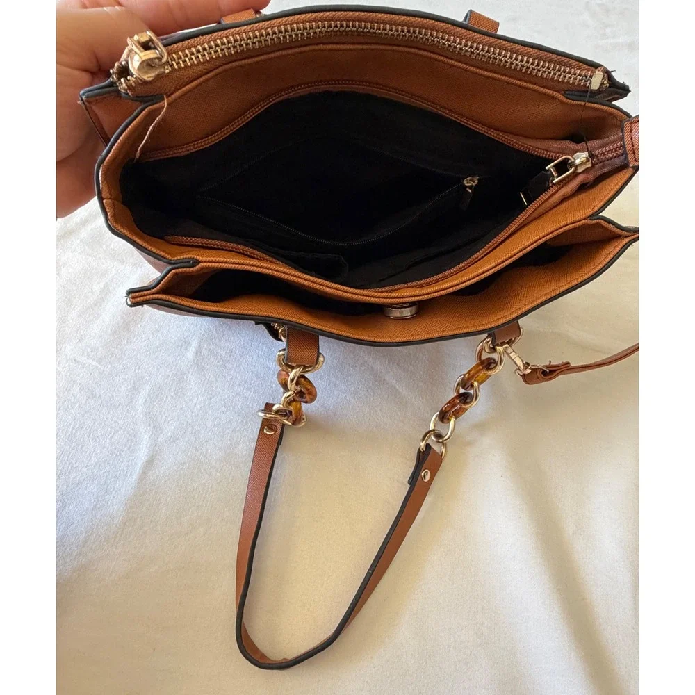 N/A tan brown